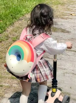 Mochila infantil Zoy Zoii donut arcoíris