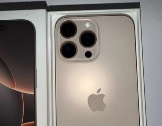 iPhone 16 Pro Max 512GB Titanio Desierto