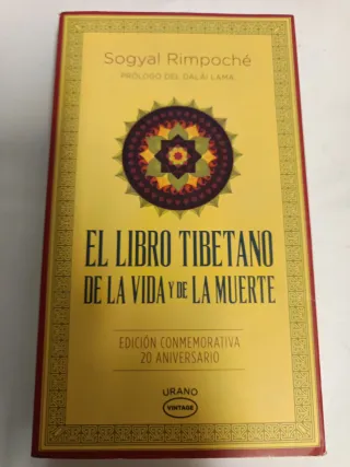 El libro tibetano de la vida y de la muerte (Sp...