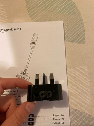 Adaptador UK Amazon Basics aspiradora
