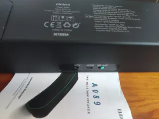 Coluna Bluetooth ELEHOT Preta e Azul