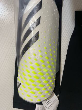 Espinilleras Adidas Predator SG Talla M