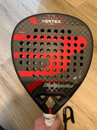 Bullpadel Vertex 04 Padel Racket