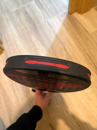 Bullpadel Vertex 04 Padel Racket