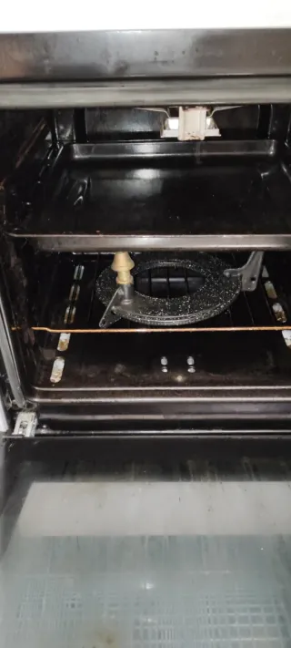 Cocina a gas Beko blanca