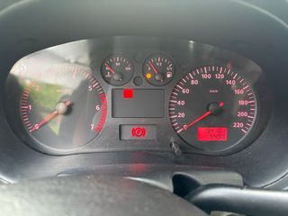 SEAT Ibiza 1.6 3P año 2000 gasolina