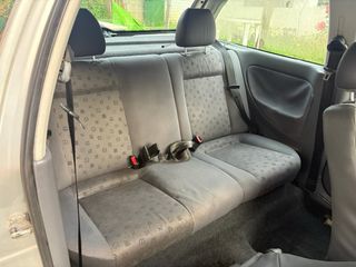 SEAT Ibiza 1.6 3P año 2000 gasolina