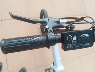 Bicicleta Eléctrica Plegable Ess Watt Blanca