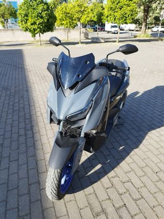 Cúpula deportiva Yamaha X-max