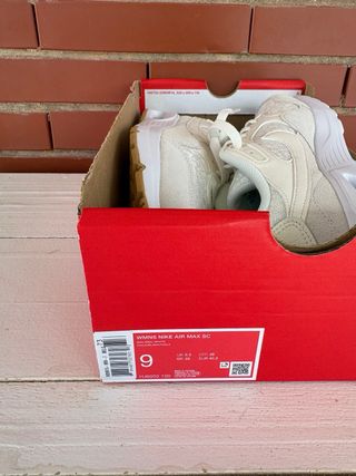 Zapatillas Nike Motiva Gore-Tex Beige/Blanco