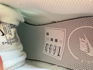 Zapatillas Nike Motiva Gore-Tex Beige/Blanco