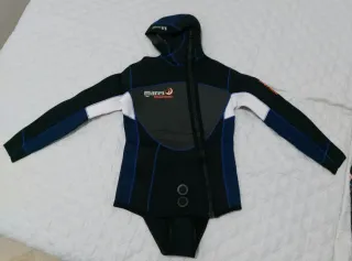 Muta sub Mares Thermic 5mm con cappuccio