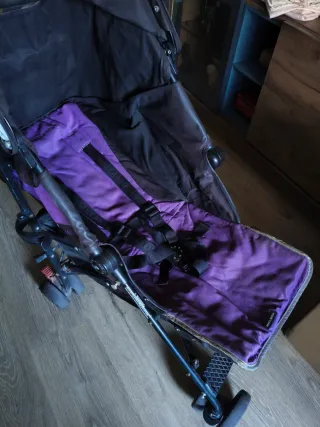 Silla de paseo Maclaren Quest morada