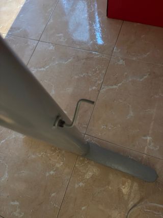 Escritorio negro (mesa)