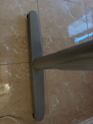 Escritorio negro (mesa)