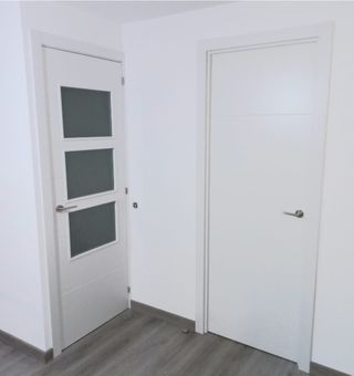 MONTADOR DE PUERTAS INSTALADOR CARPINTERO