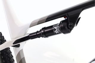 Canyon Lux World Cup CF 7 XT (MTB) t.XL Reacondicionada