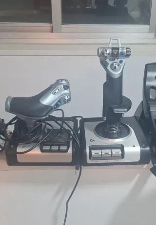 Saitek X52 HOTAS Joystick