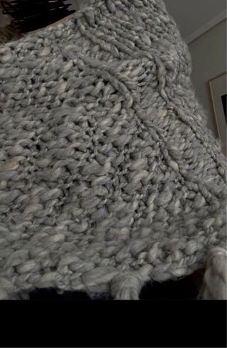 Chal tejido grueso gris