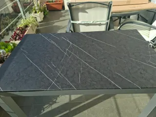 Mesa de cocina moderna