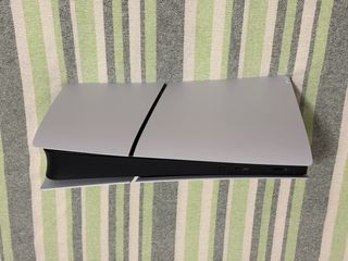 PS5 Digital Edition + TV Samsung 32