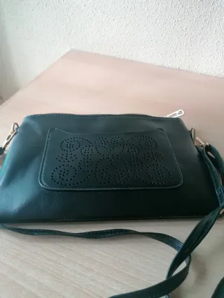 Bolso negro bandolera