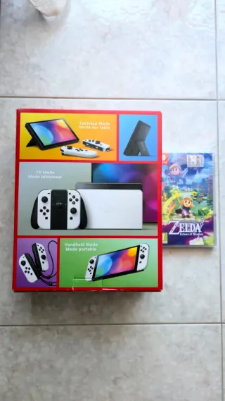 Nintendo Switch OLED + Zelda Echoes of Wisdom