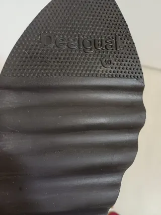 Zapatos Desigual Negros y Multicolor