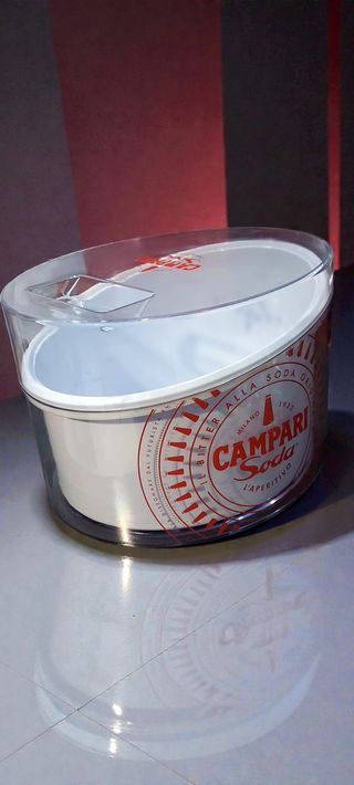 Secchiello Ghiaccio Campari Soda Milano