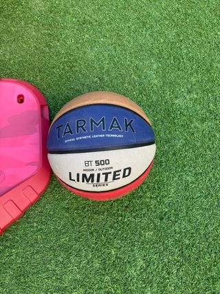 Canasta baloncesto Tarmak y balón
