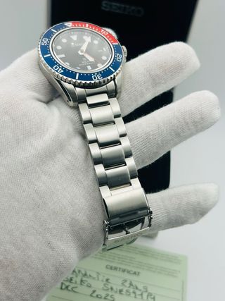 Seiko prospex solar pepsi SNE59P1