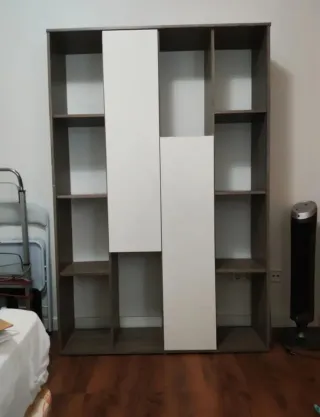 Estantería moderna diseño cajones