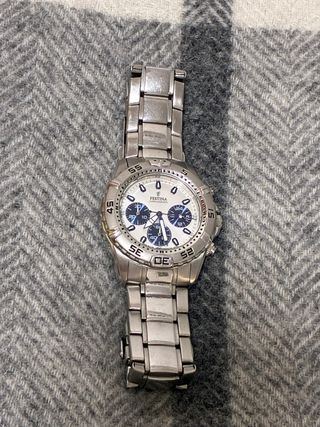 Reloj Festina Cronógrafo Plata y Blanco