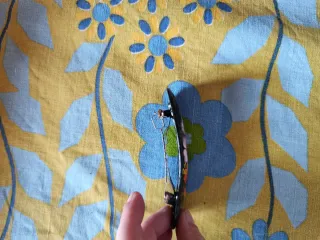 Fermacapelli dipinto a mano