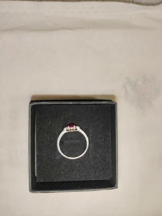 Anillo Plata Rubí y Diamantes