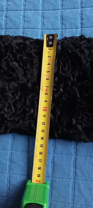 Chaqueta de piel de astracán negra