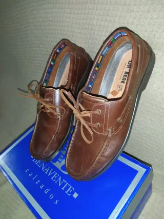 Zapatos de piel Benavente talla 43