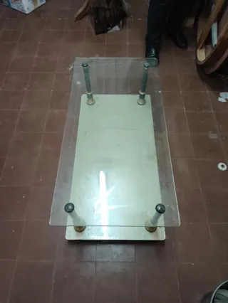 Mesa de centro cristal y metal