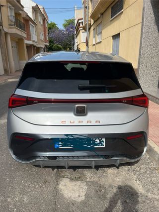 CUPRA Born 2023
