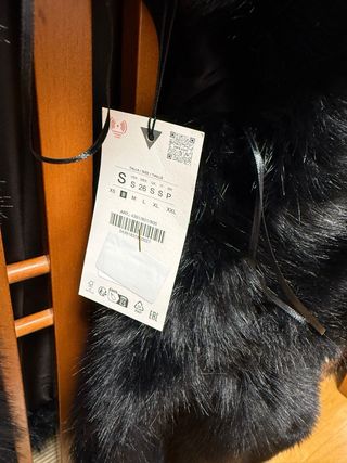 Abrigo pelo corto Zara Talla S