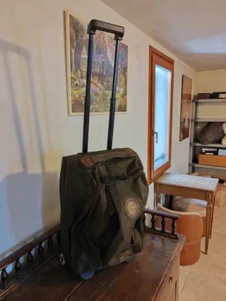 Trolley The Bridge Wayfarer