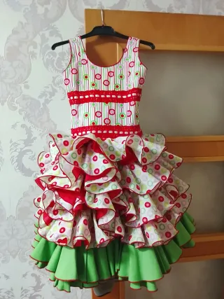 Vestido de Sevillana con volantes De ana borroso