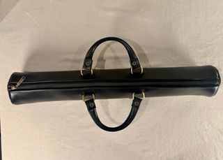 Bolso vintage cilíndrico negro