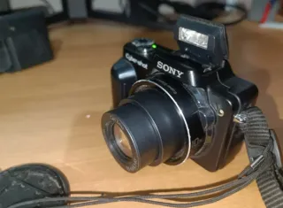 Sony Cybershot Fotocamera Digitale e Nikon colpix