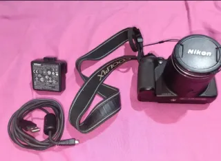 Sony Cybershot Fotocamera Digitale e Nikon colpix