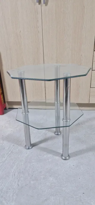 Mesita de cristal octogonal