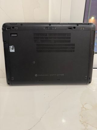 Portátil HP EliteBook 840 Gris y Negro