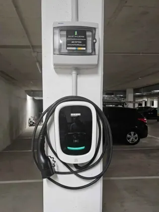 Instalación de cargador para coche eléctrico