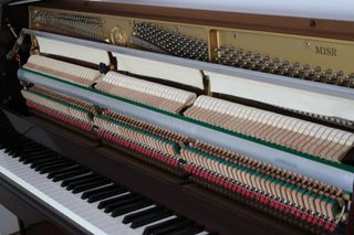 Piano Vertical Yamaha