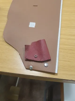 Máquina de remaches industrial